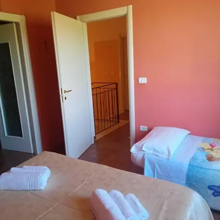 Casa Di A&v *